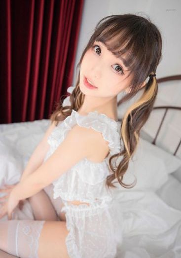 97碰碰人人妻_4K高清完整版