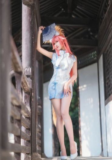 久久综合中文_蓝光高清免费观看