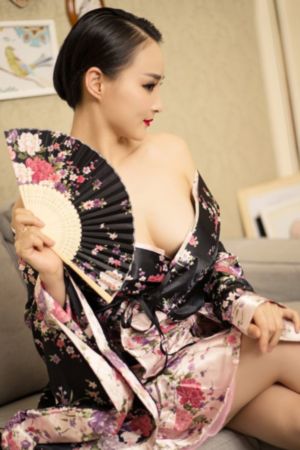 欧美人与拘牲交大全_HD电影在线观看
