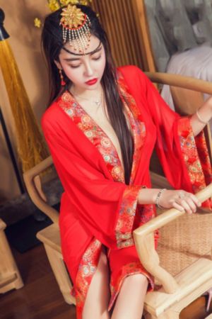 日本亲大胸揉大胸视频_蓝光完整在线观看