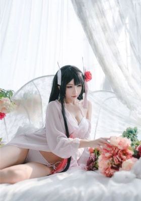 欧美新款丁香五月_720高清免费观看