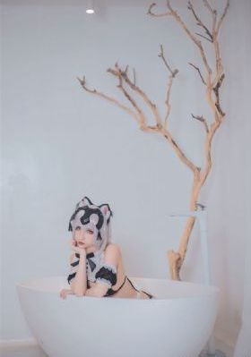 欧美一卡_DVD迅雷电影在线